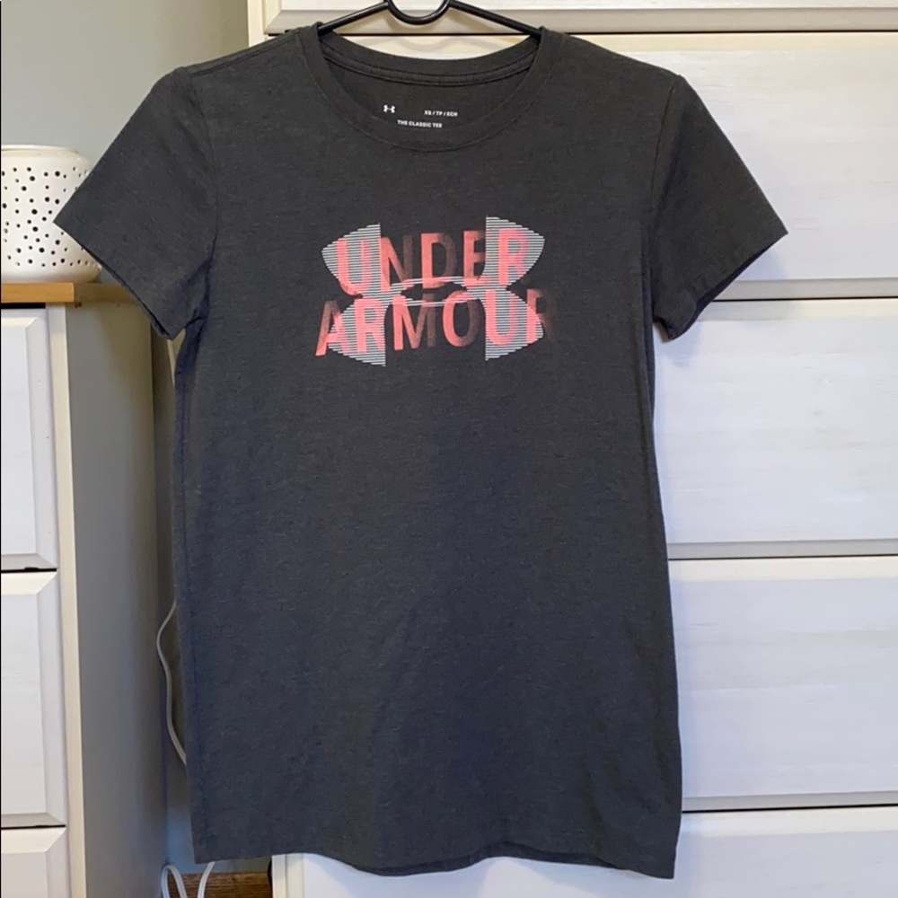 Under Armour t-shirt